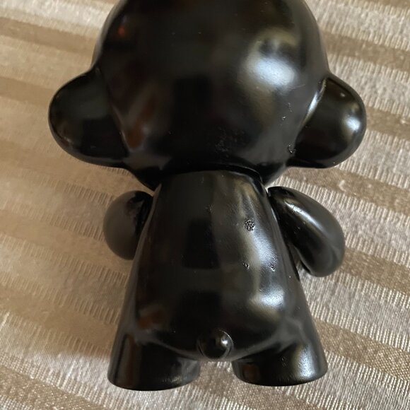 KIDROBOT MUNNY BLACK 4.5" PRE OWNED - Picture 3 of 5